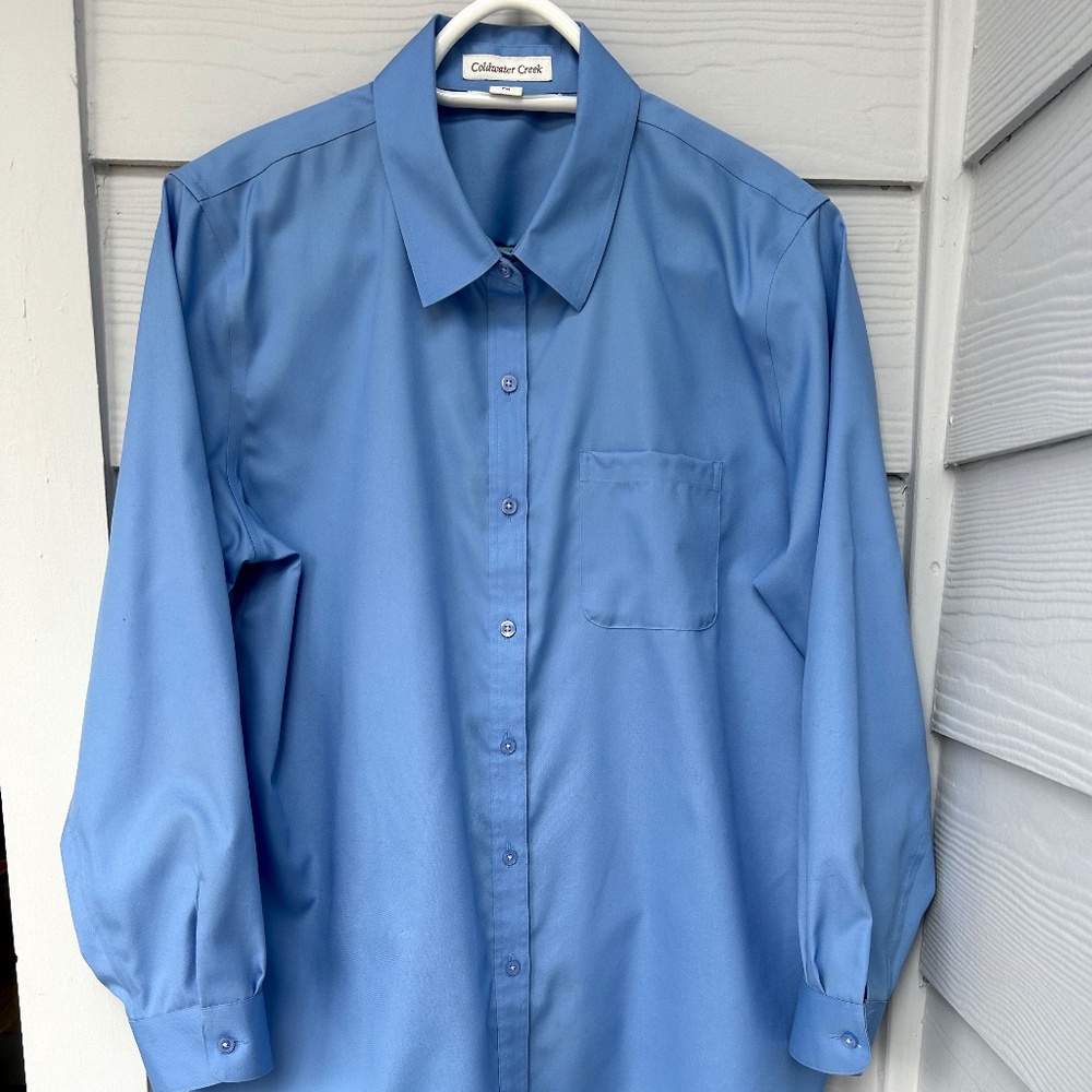 Blue no iron cotton shirt